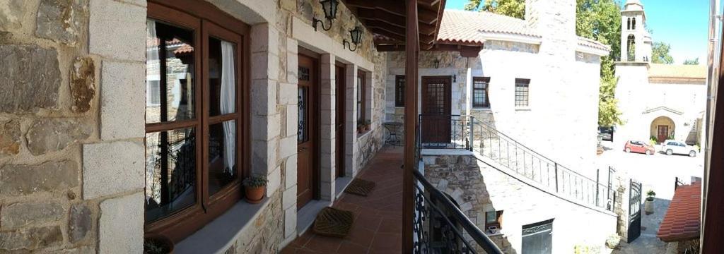 Kosmás Ξενωνασ Σελινουντα酒店 外观 照片